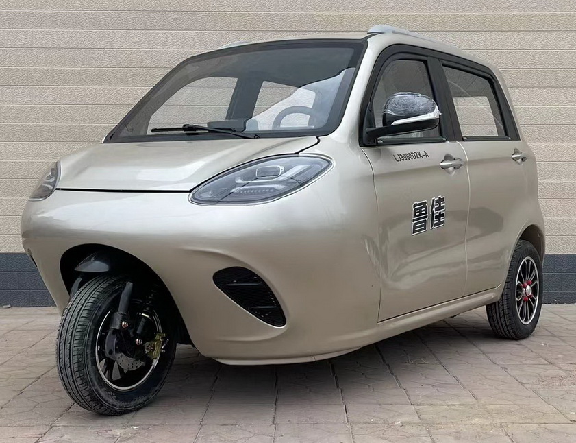 电动正三轮摩托车