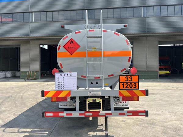 楚胜牌CSC5186GJYEH6A加油车公告图片