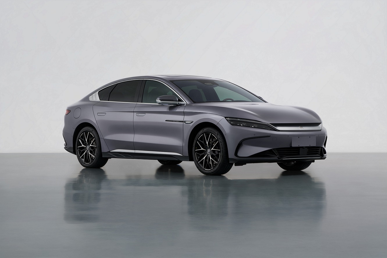 比亚迪牌BYD7009BEV10纯电动轿车公告图片