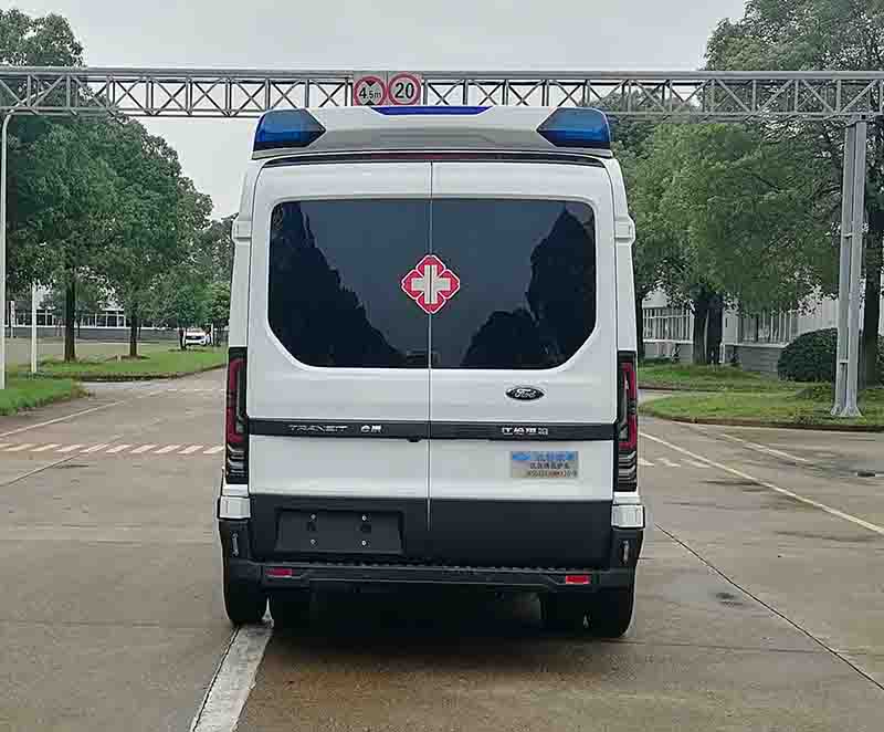 江改牌JX5045XJHMKA26-V救護(hù)車公告圖片