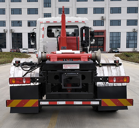 楚帝牌DCD5182ZXXD6車廂可卸式垃圾車公告圖片