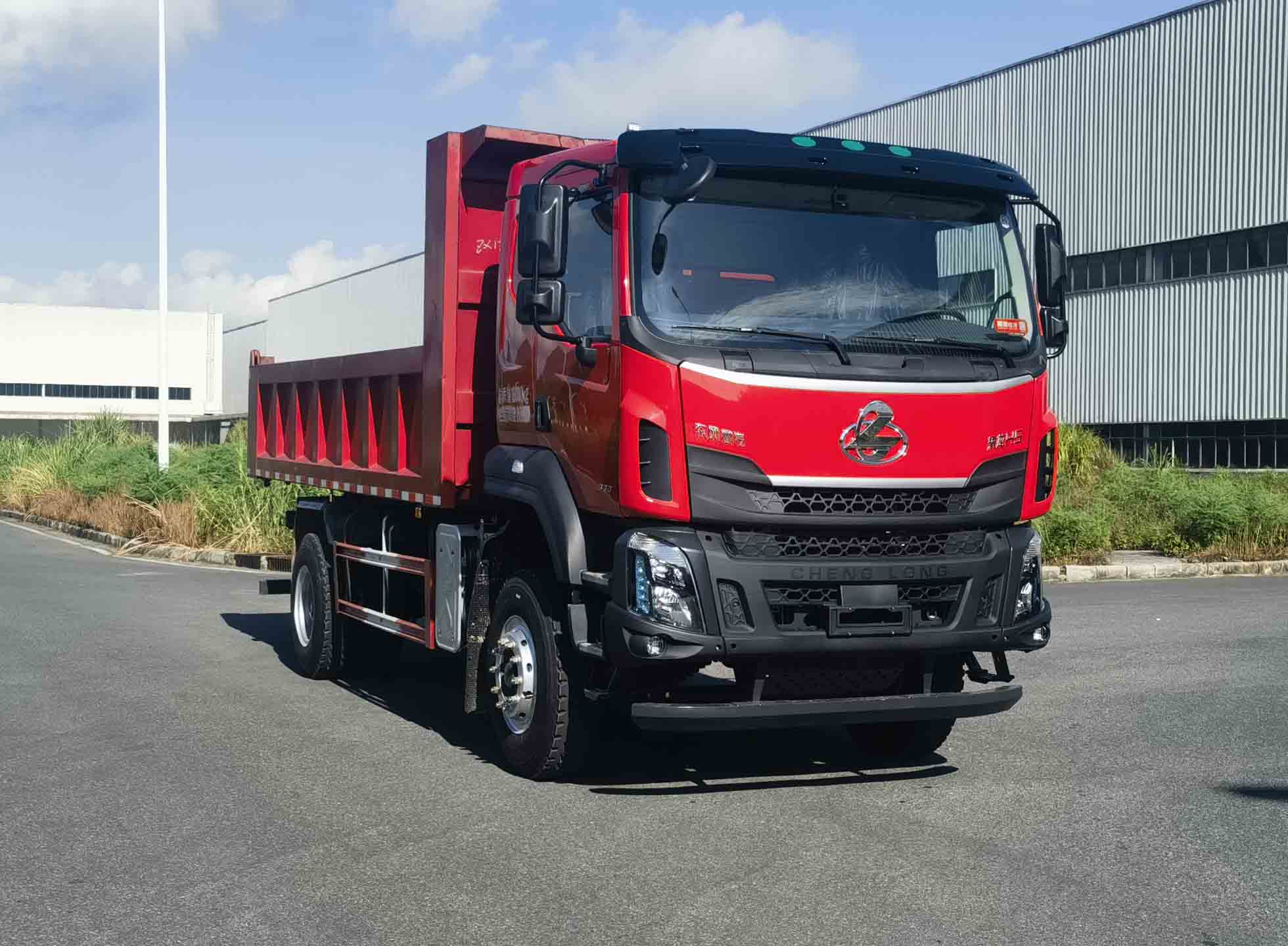 乘龙牌 271马力 单桥 自卸汽车(LZ3181H5AC2)