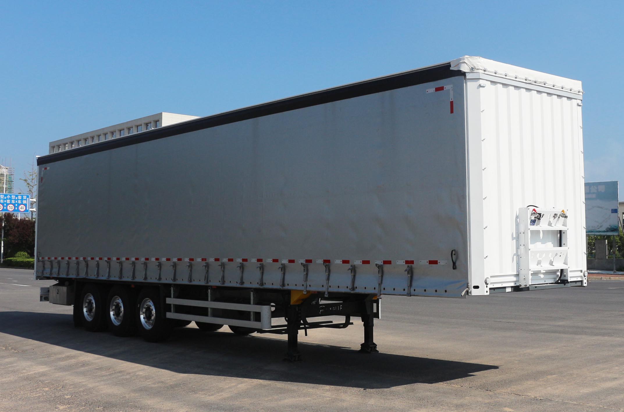 开乐牌13.8米26.9吨3轴厢式运输半挂车(AKL9345XXYCL)