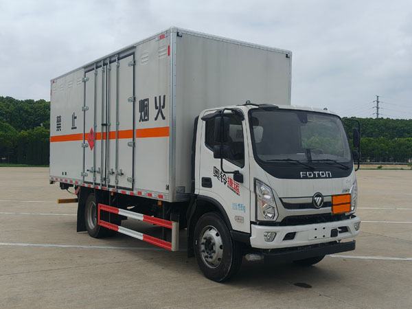 CSC5128XRQBJ6型易燃气体厢式运输车图片