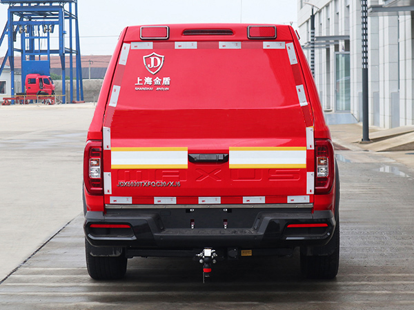 金盛盾牌JDX5030TXFQC30/XJ6器材消防车