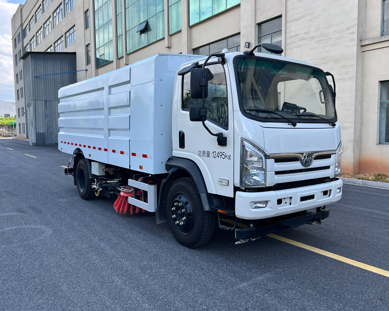 中植汽车牌CDL5120TXSSHBEV纯电动洗扫车