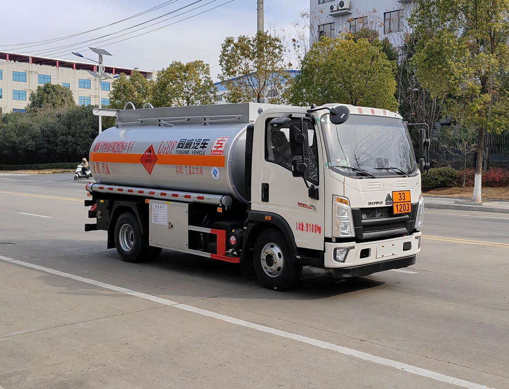 专威牌HTW5098GJYZZ6Q加油车