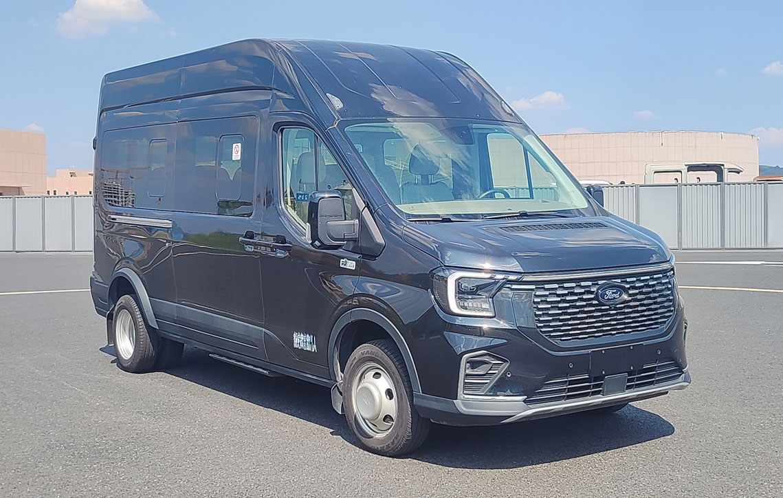 江铃全顺牌6米10座客车(JX6606TH-N6)
