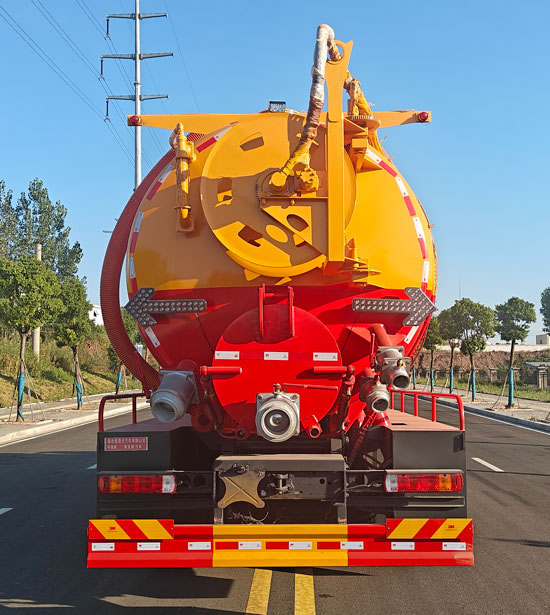 布隆牌LLL5251GQWB6清洗吸污車公告圖片