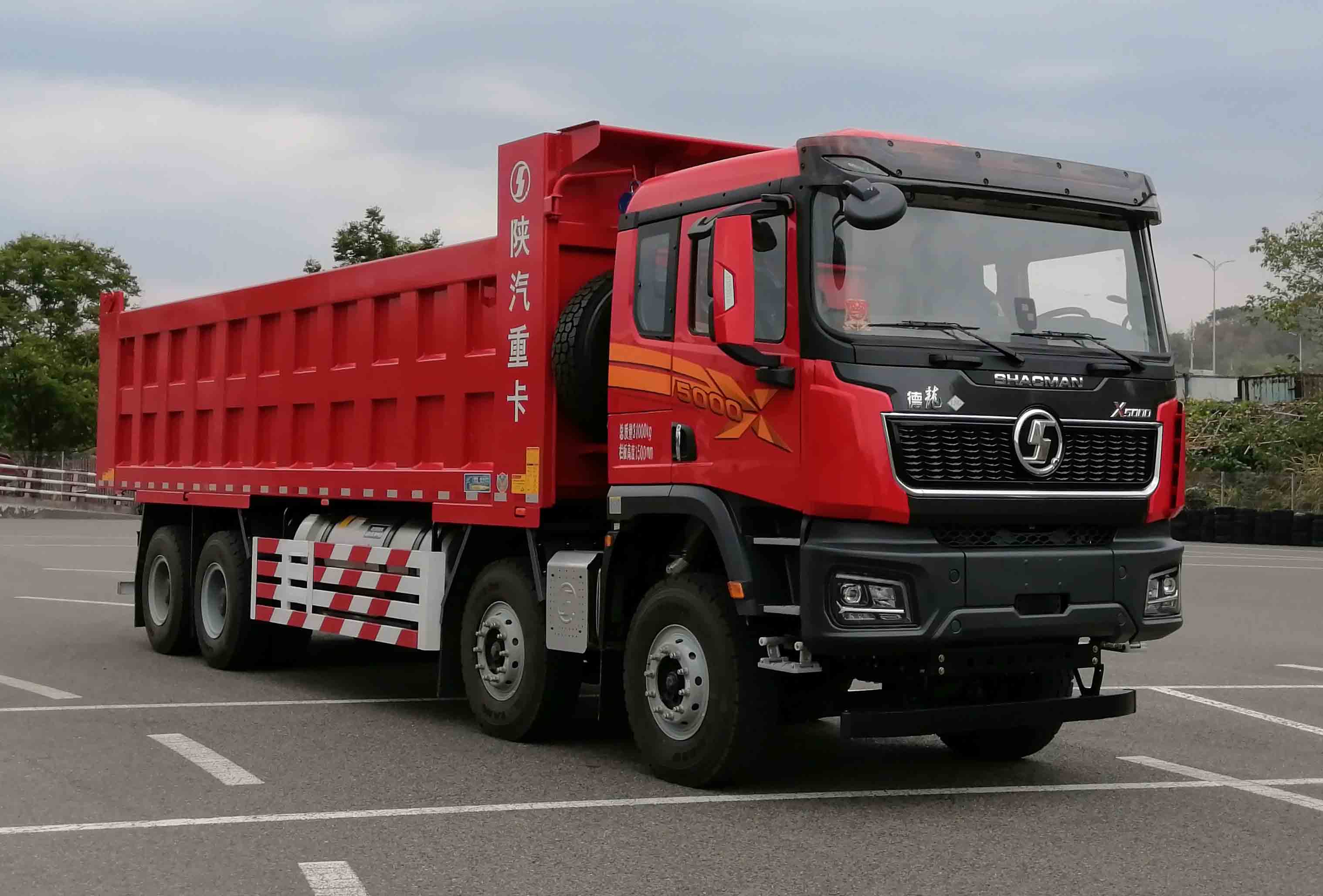 陕汽牌 630马力 前四后八 自卸汽车(SX33195D486TL2)