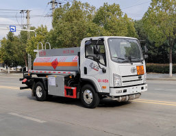 专威牌HTW5041GJYCAQ6加油车