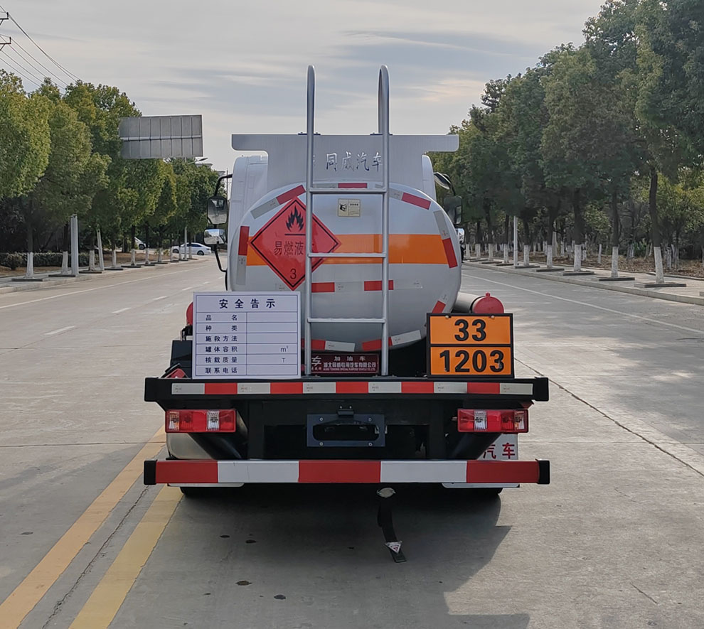 專威牌HTW5041GJYCAQ6加油車公告圖片