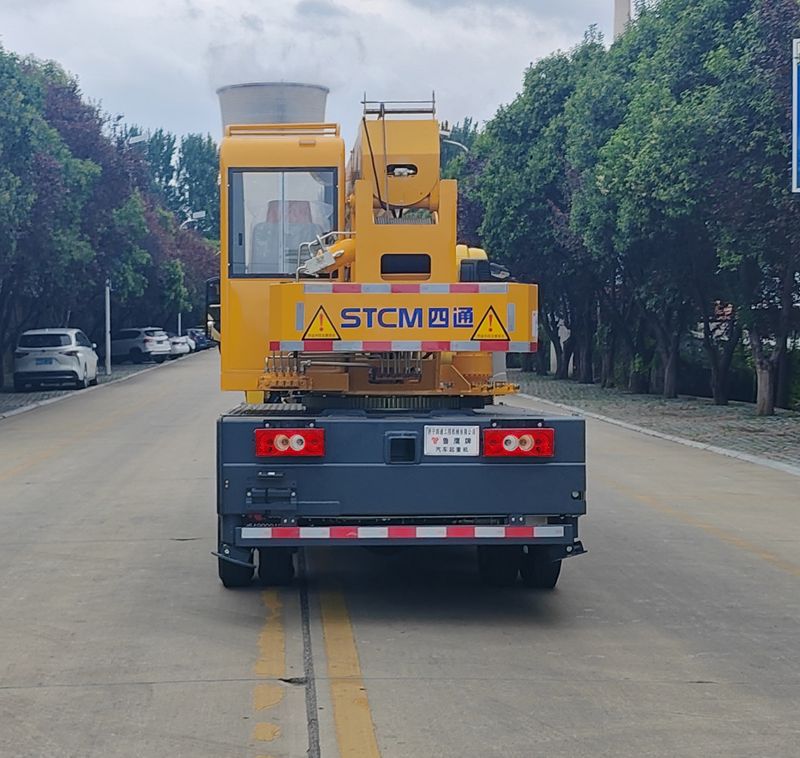 魯鷹牌SST5041JQZFTAL汽車起重機(jī)公告圖片