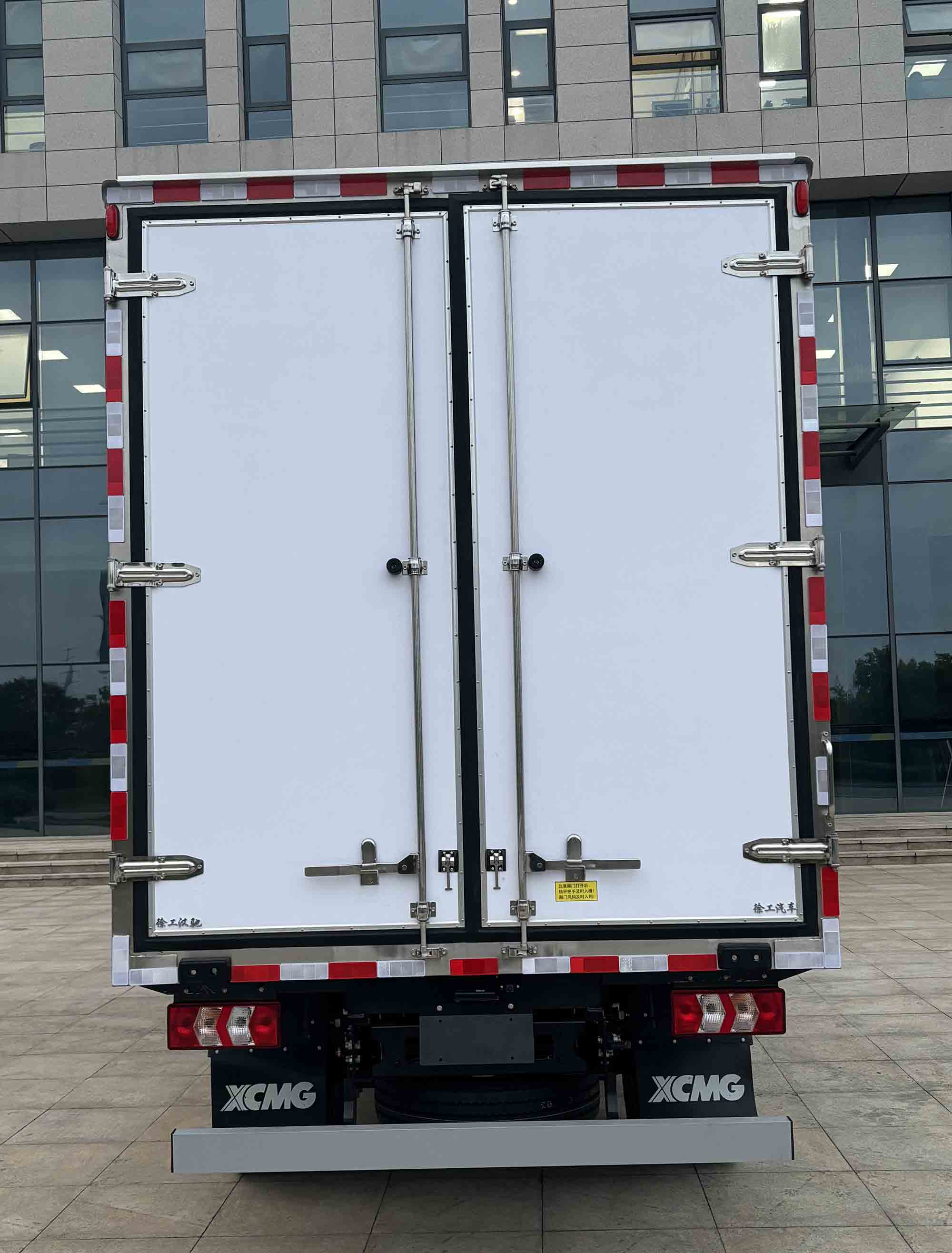 徐工牌XGA5049XLCBEVEA2純電動冷藏車公告圖片