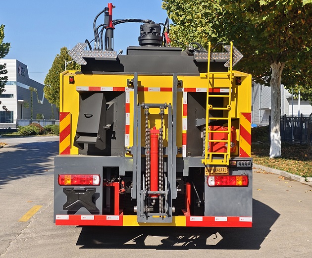 友一牌SYL5188TXB6沥青路面热再生修补车公告图片