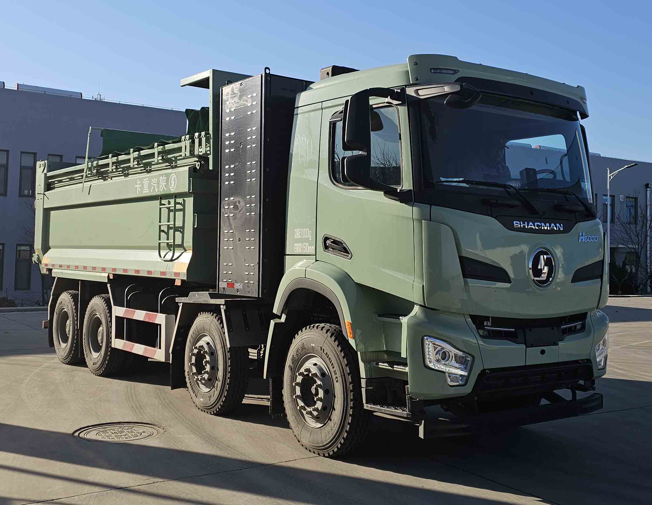 陕汽牌 612马力 前四后八 纯电动自卸汽车(SX3317VF336BEV1)