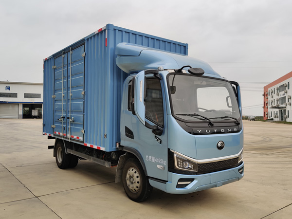 宇通牌ZKH5045XXYBEV2531纯电动厢式运输车