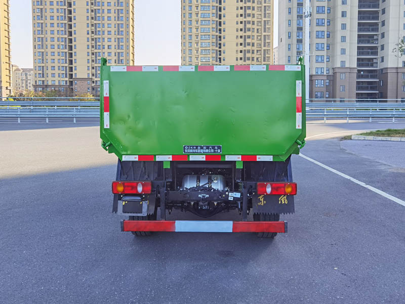 DFV3041GP6D2 东风牌158马力单桥柴油3.2米国六自卸汽车图片