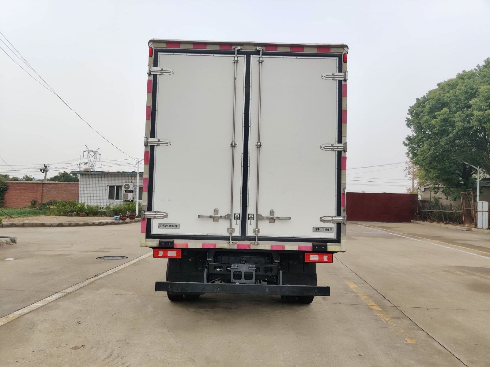 宇通牌ZKH5045XLCBEV2561純電動(dòng)冷藏車公告圖片