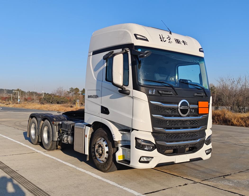 北京牌BJ4250D6CP-9危险品半挂牵引车公告图片