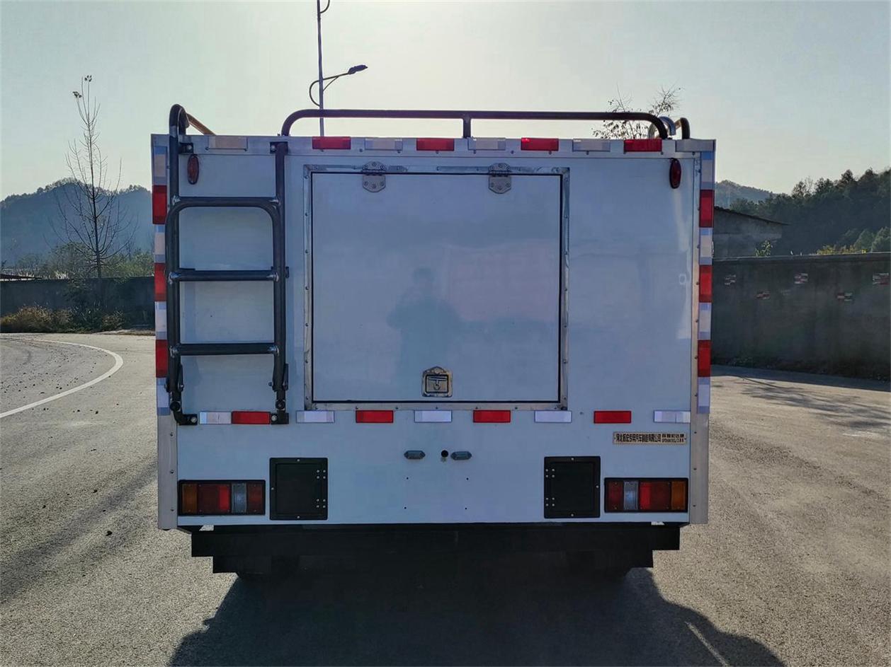 輝煌宏達(dá)牌SPD5061XGJ工具車公告圖片