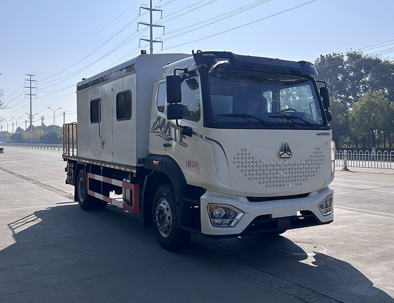 楚飞牌CLQ5130TGL6ZZ锅炉车