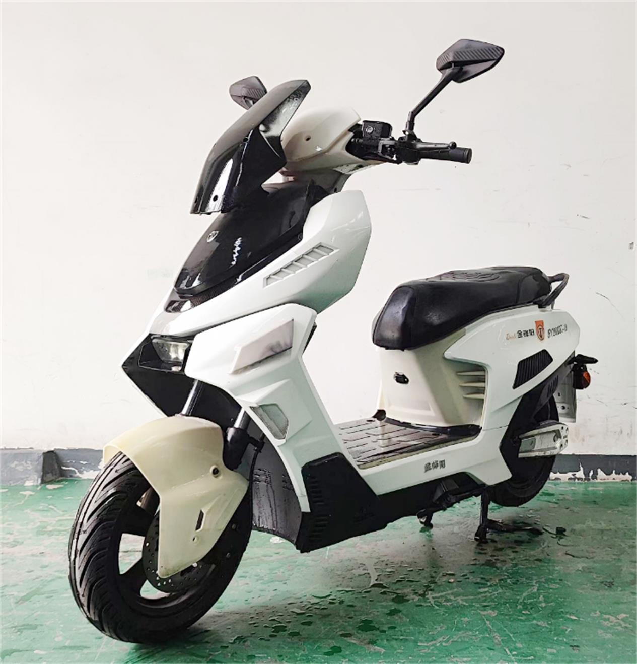 电动两轮摩托车