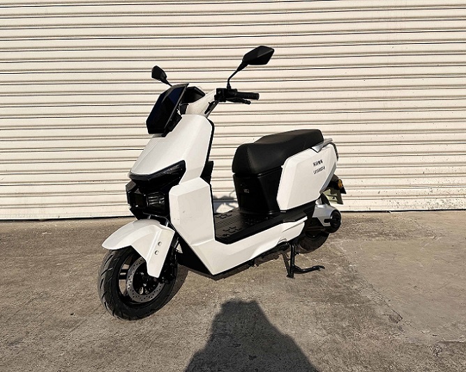 电动两轮摩托车