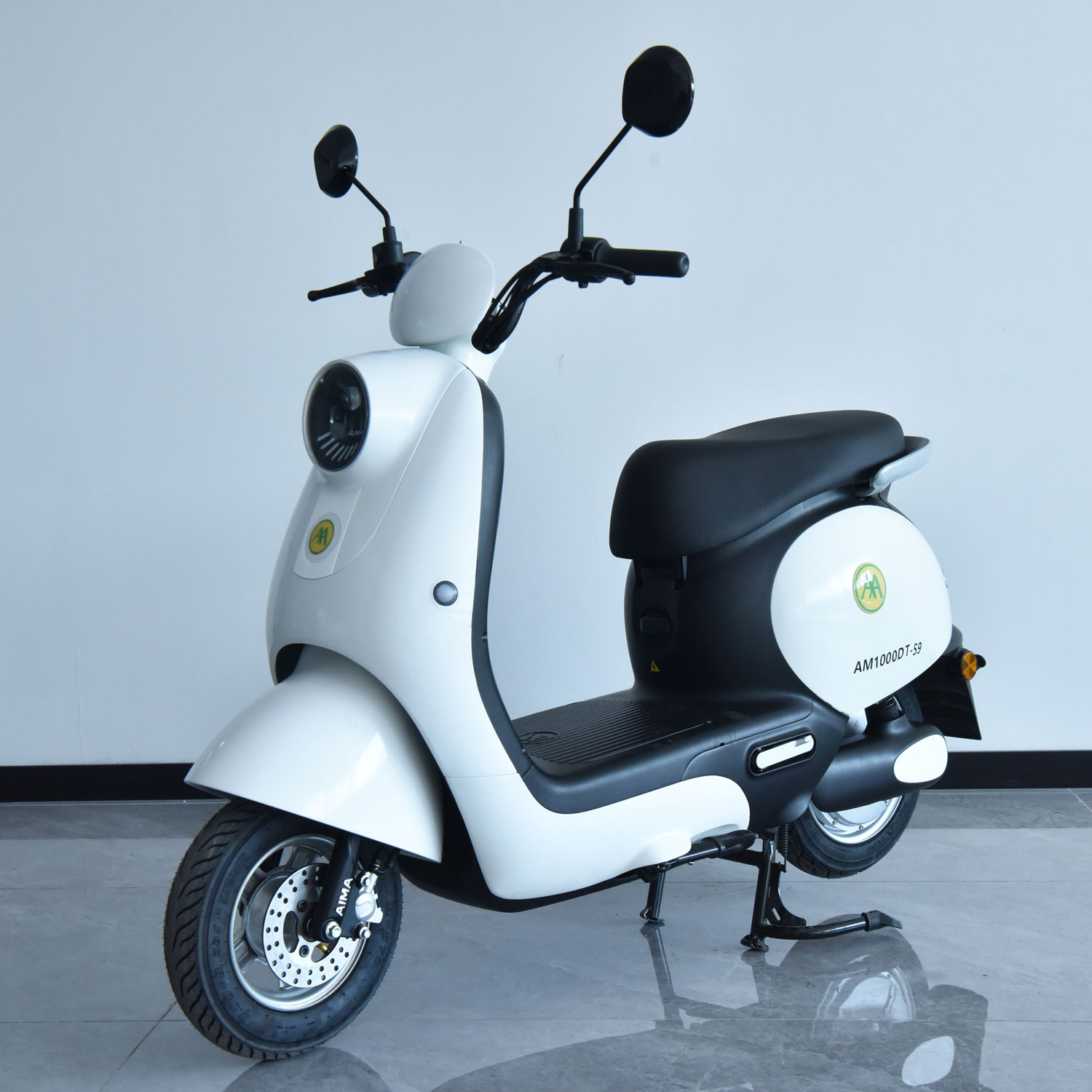 电动两轮摩托车