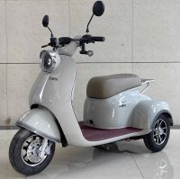 电动正三轮轻便摩托车
