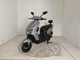 电动两轮摩托车