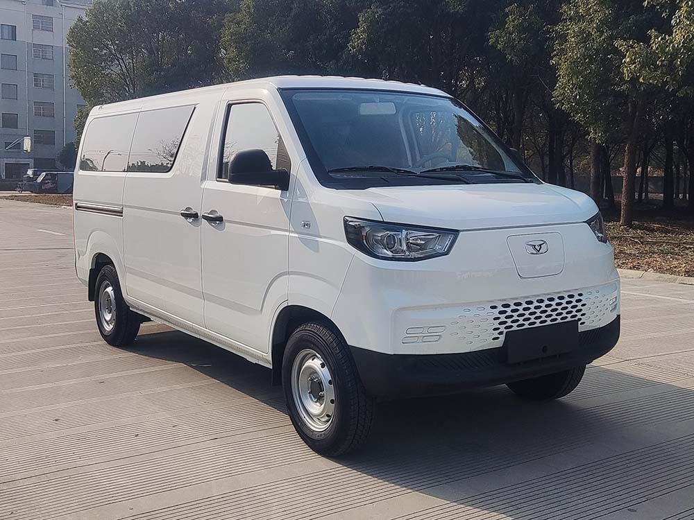 凯翼牌4.5米6座纯电动多用途乘用车(WHJ6451BEVK132)