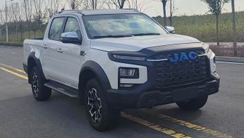 插电式混合动力多用途货车