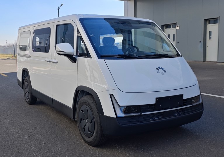 福田牌4.9米6座纯电动多用途乘用车(BJ6491EVAA)