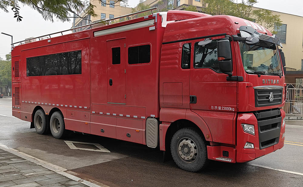 卓昂牌BRT5231XZHZZ指挥车