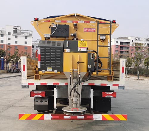 虹宇牌HYS5180TCXBEV纯电动除雪车公告图片
