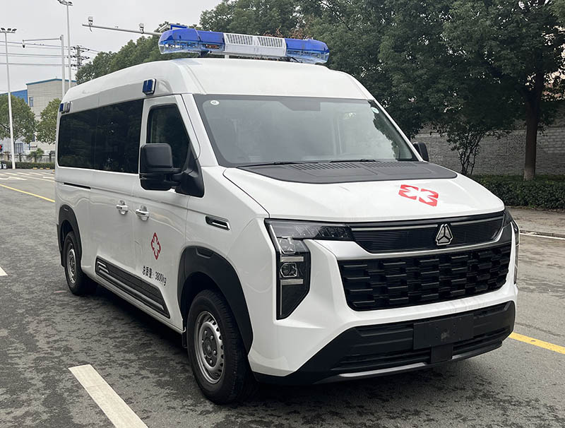 同锐通牌CAA5040XJHY6救护车
