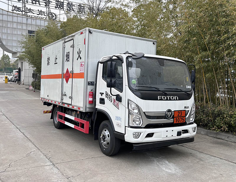 楚飞牌CLQ5090XRQ6BJ易燃气体厢式运输车