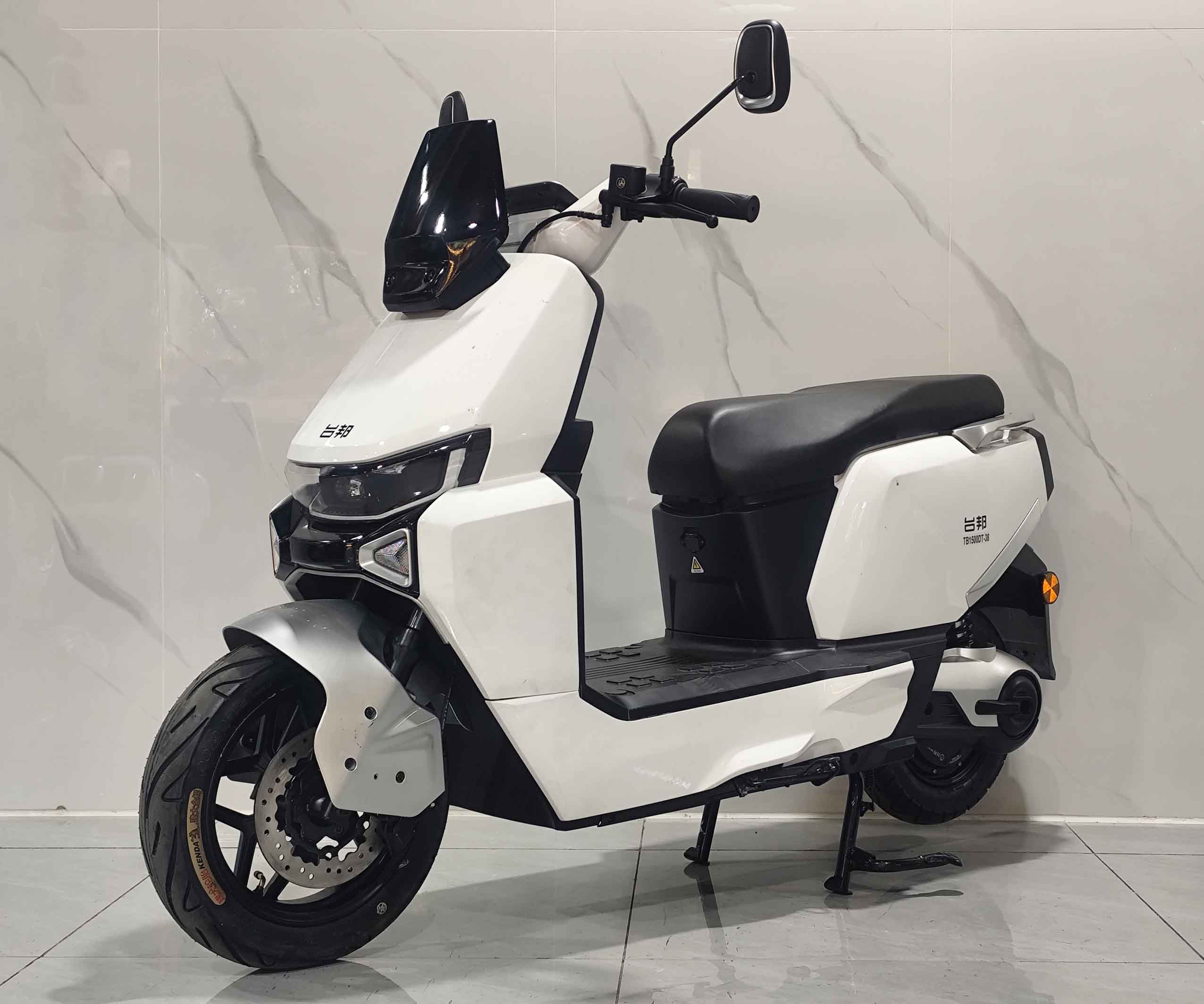 TB1500DT-38 台邦牌纯电动前盘式后盘式电动两轮摩托车图片