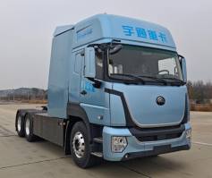 纯电动半挂牵引车