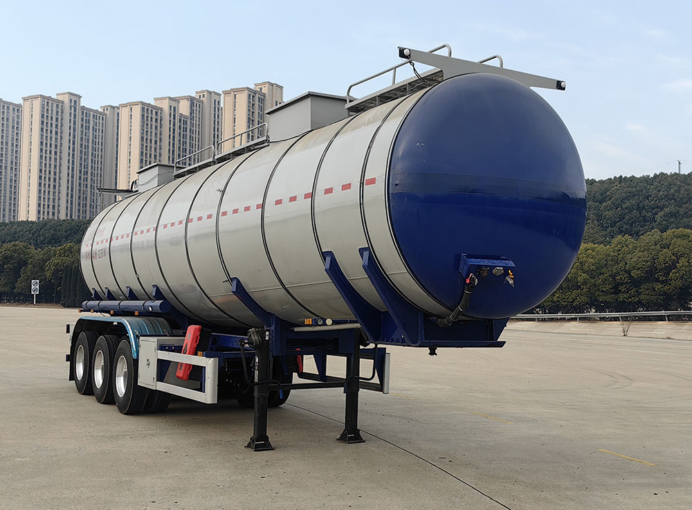 楚胜牌12.4米32吨3轴普通液体运输半挂车(CSC9403GPGCY)