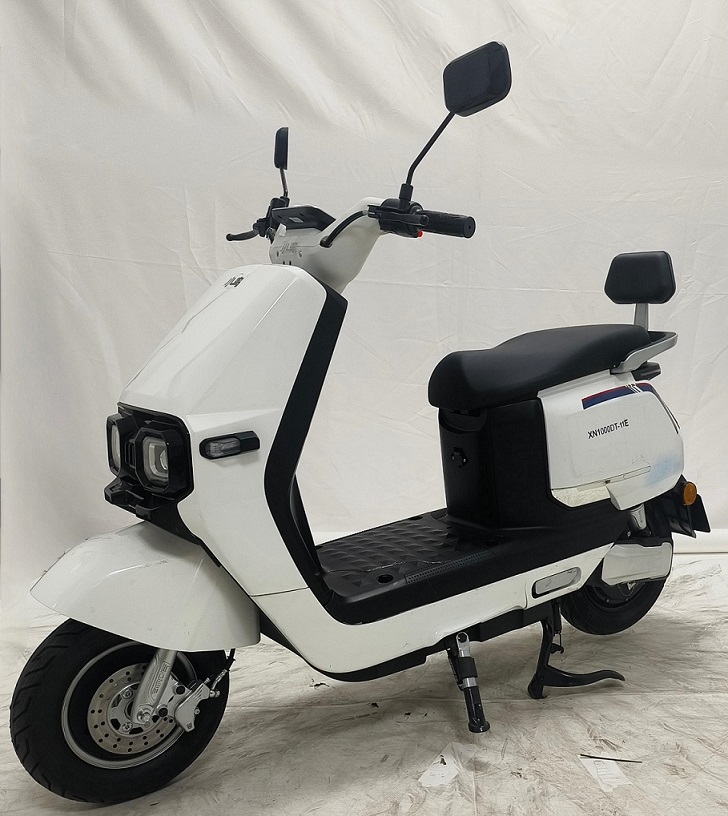 电动两轮摩托车