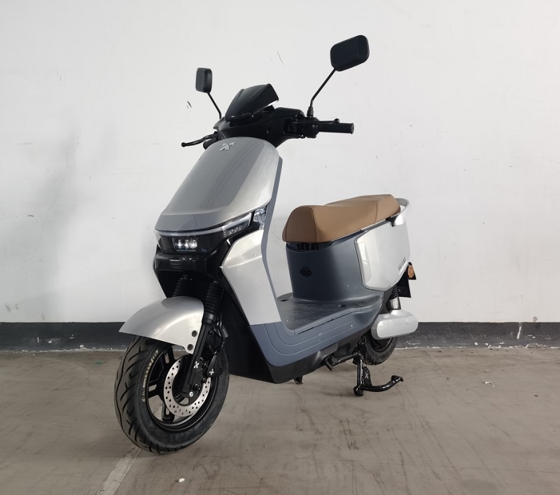 电动两轮摩托车