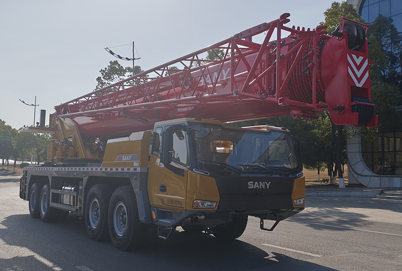 SYM5504JQZ130C8型汽车起重机图片