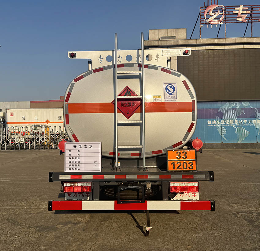 专力牌ZLC5121GJYEQ6加油车公告图片