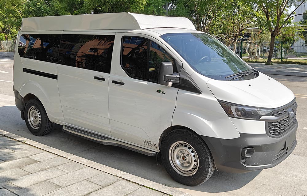 卓昂牌BRT5042XZHJX指挥车