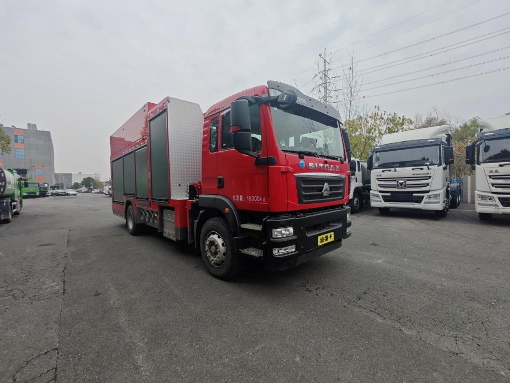 楚云龙牌XFY5180TPS2大流量排水抢险车