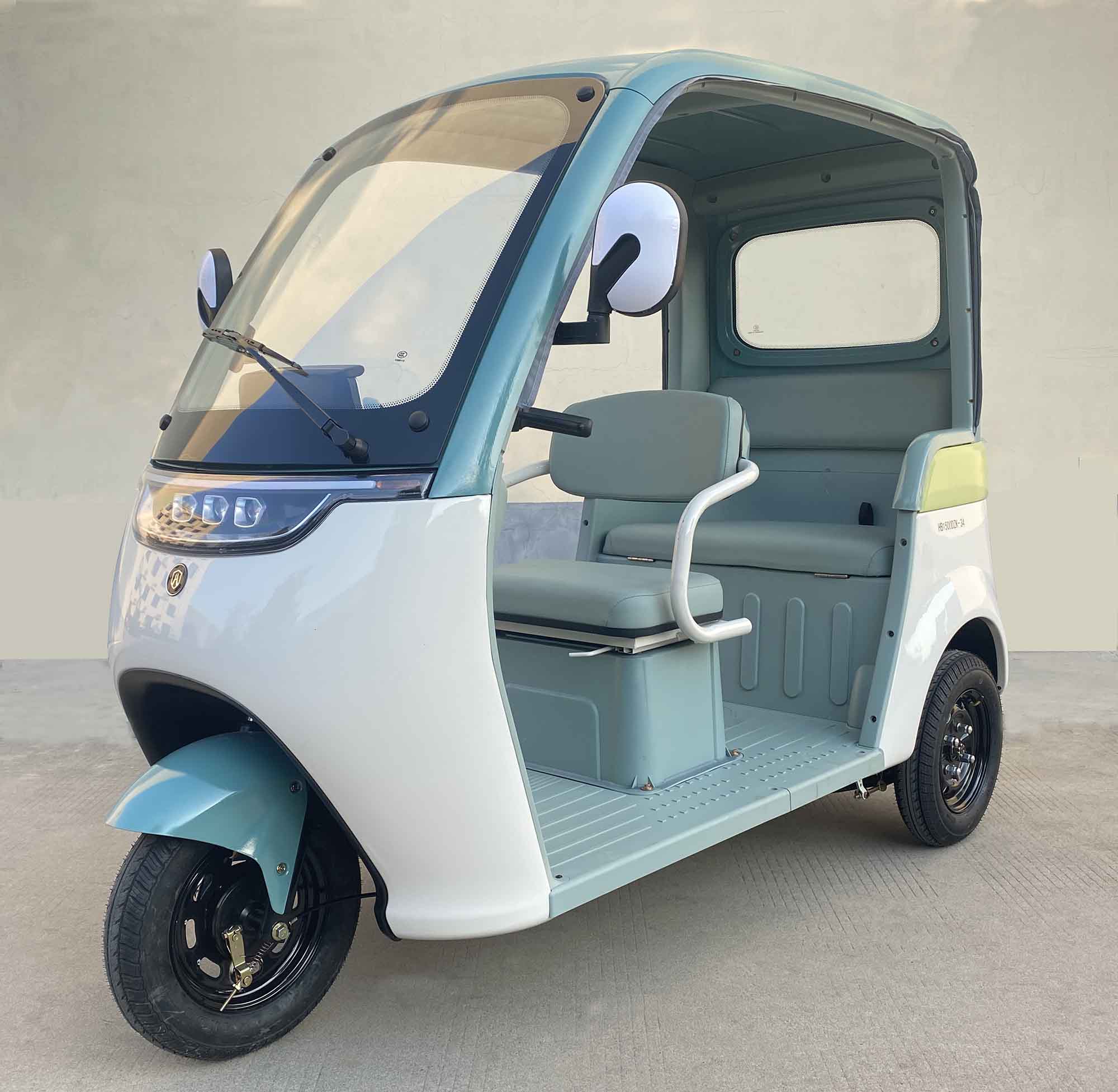 电动正三轮摩托车