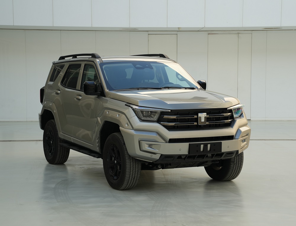 CC2030BR25BPHEV 长城牌252马力单桥汽油/电混合动力国六插电式混合动力越野乘用车图片
