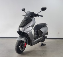 电动两轮摩托车